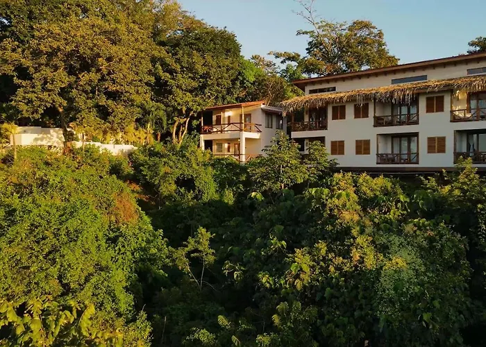 Tierra Magnifica Boutique Nosara